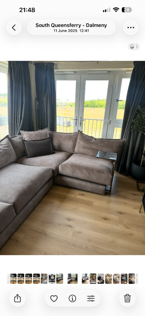 Dfs Devine left hand facing are 4 piece open end corner sofa 