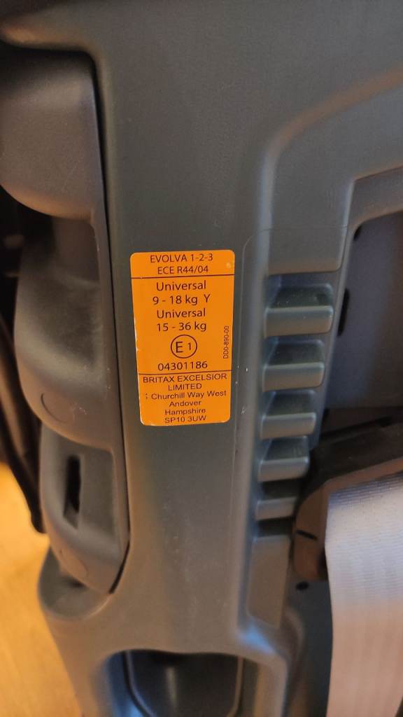 Britax römer Evolve car seat 9-36kg