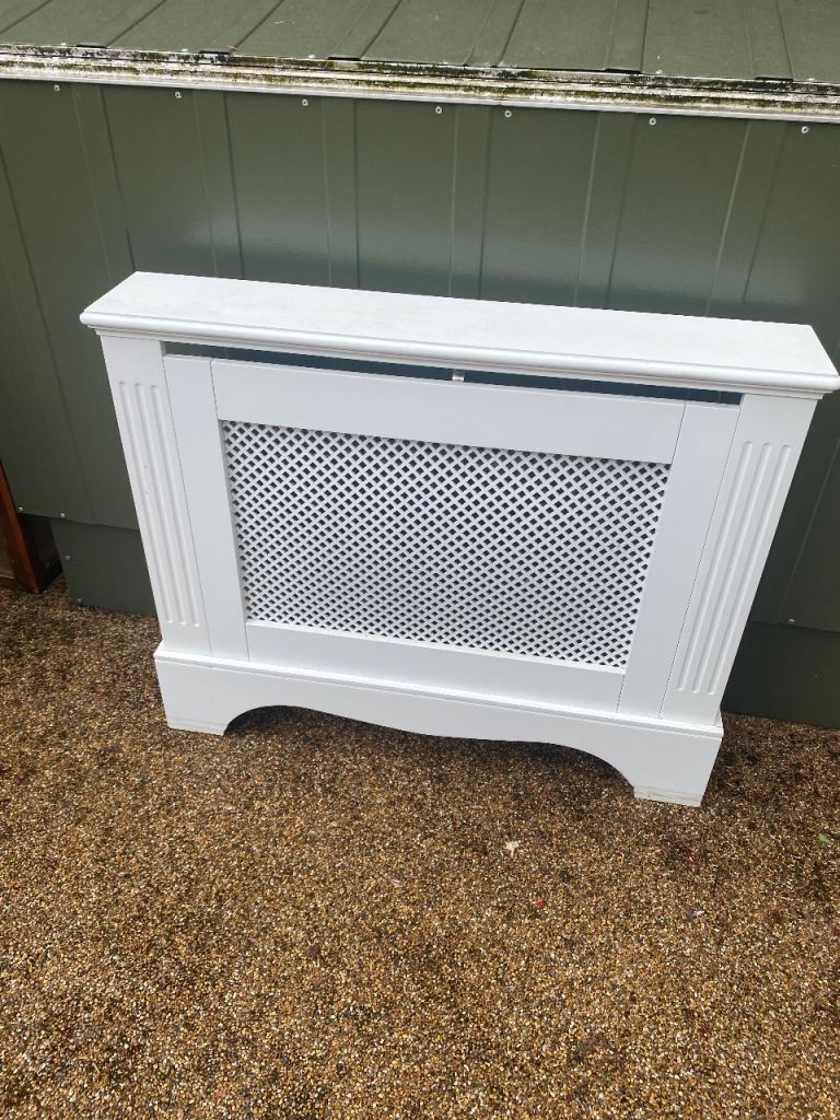 Lattice radiator cover