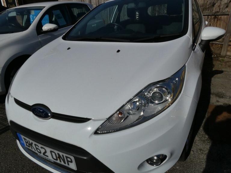 2012 Ford Fiesta 1.4 Zetec 5dr HATCHBACK PETROL Manual