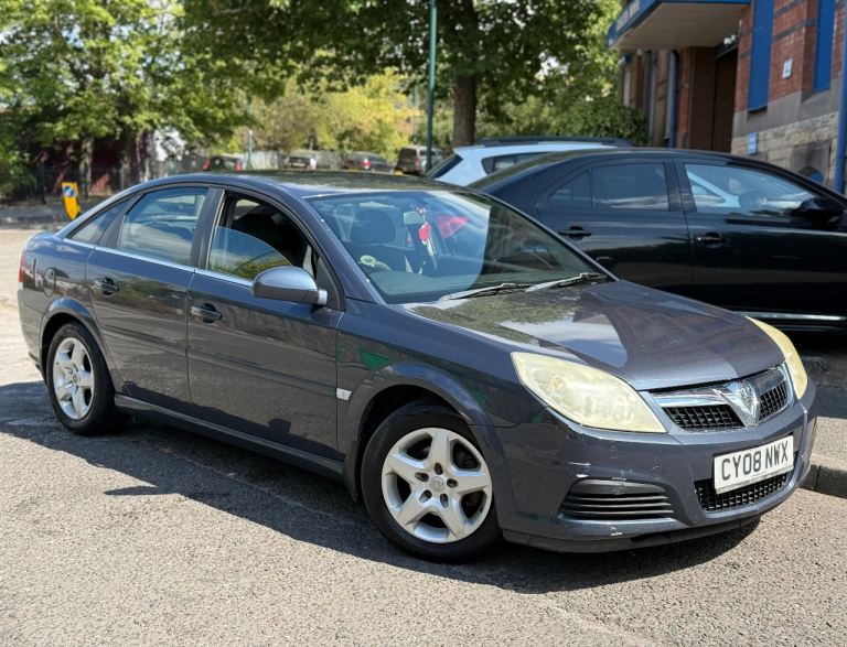 2008 Vauxhall Vectra 1.9 CDTI 150 Exclusiv 5dr Hatchback Blue - MOT April 27!