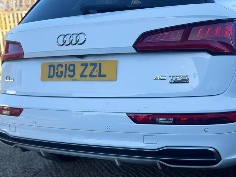 2019 Audi Q5 45 TFSI Quattro S Line 5dr S Tronic ESTATE PETROL Automatic