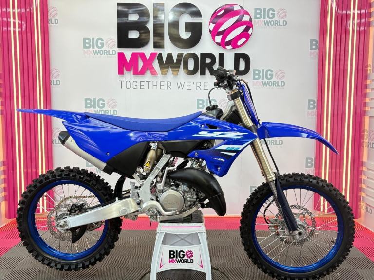 Yamaha YZ 125 2025 - ONLY 15 MINS USE 2 LAPS - AsNew - Manual & Spares