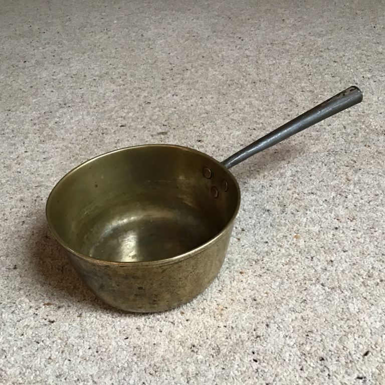 Antique brass heavy saucepan