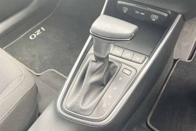 2024 Hyundai i20 1.0T GDi Premium 5dr DCT HATCHBACK PETROL Automatic