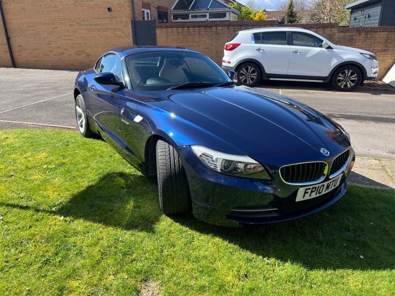 BMW Z4 - 2.5ltr - blue - low mileage 
