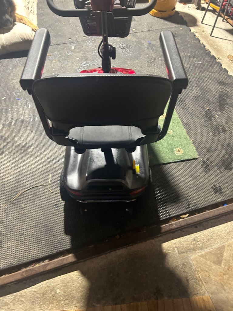 Mobility scooter 