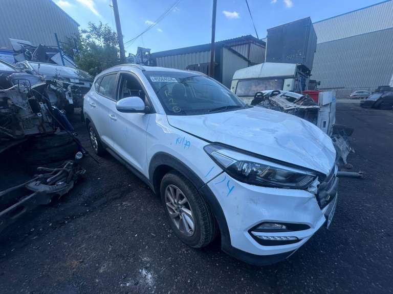 2018 HYUNDAI TUCSON 1.7 CRDI BLUE DRIVE SE NAV 5DR 2WD DCT BREAKING FOR PARTS