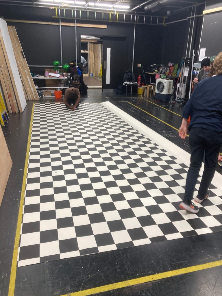 7x3m Best4Flooring Vinyl Flooring - Chequerboard / Checkerboard. Dublin 599