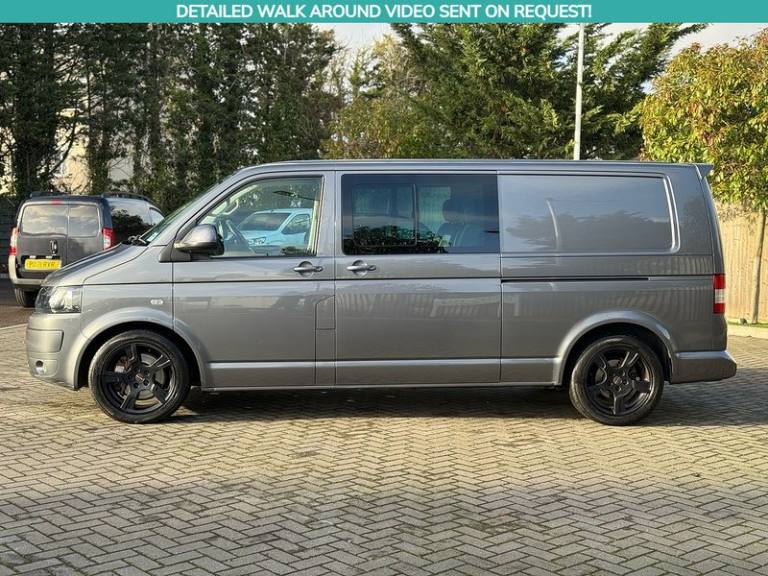 2015 Volkswagen Transporter BiTDI T32 Highline Combi Van Diesel Automatic