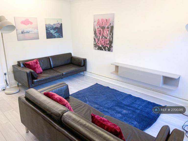 6 bedroom house in Spear Road, Southampton, SO14 (6 bed) (#2700315)