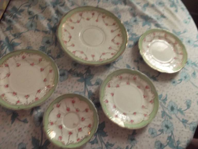 Pink Rose Bud Rosary Plates- Wild Bros Vintage Lot