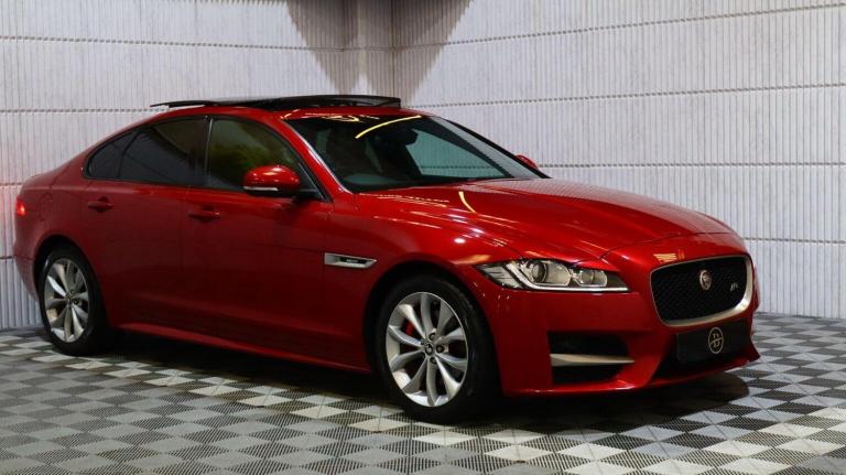 JAGUAR XF 2.0d R-Sport Auto Euro 6 (s/s) 4dr 2016
