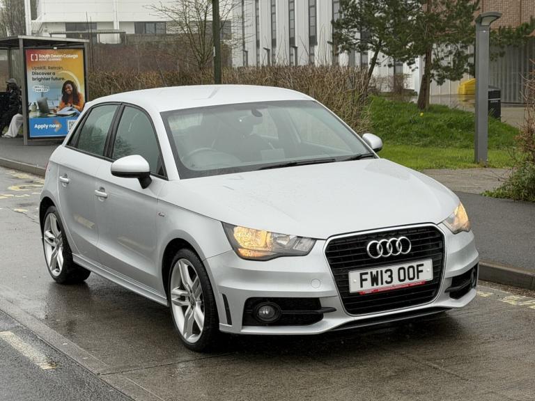 AUDI A1 1.4 TFSI S line 2013