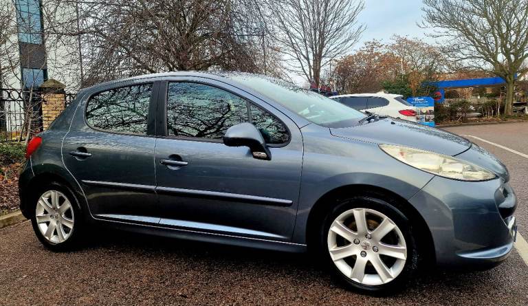 Peugeot, 207, Hatchback, 2009, Semi-Auto, 1598 (cc), 5 doors