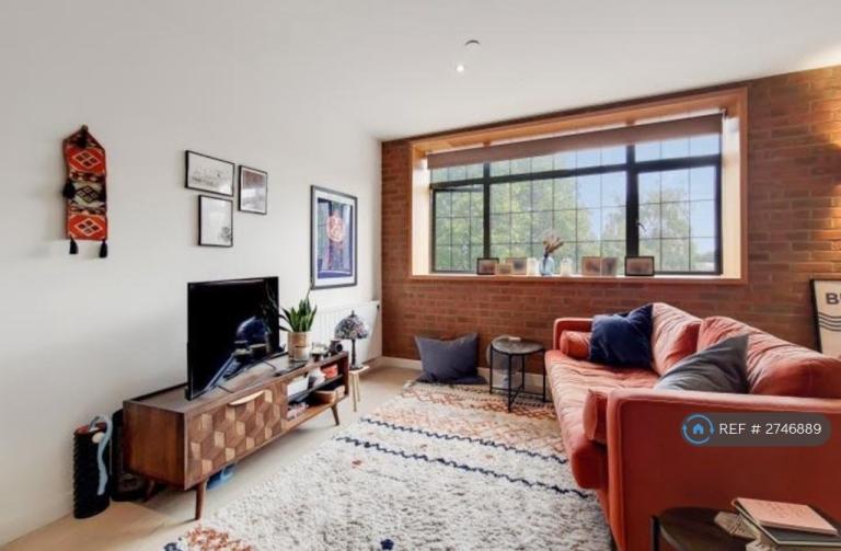 1 bedroom flat in Chevron Apartments, London, SE1 (1 bed) (#2746889)