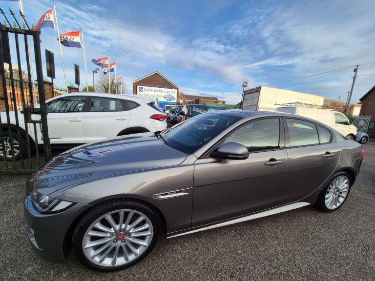 2017 Jaguar XE 2.0 Ingenium R-Sport 4dr Auto SALOON PETROL Automatic