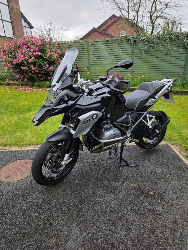 Bmw r1200 gs lc tripple black edition 