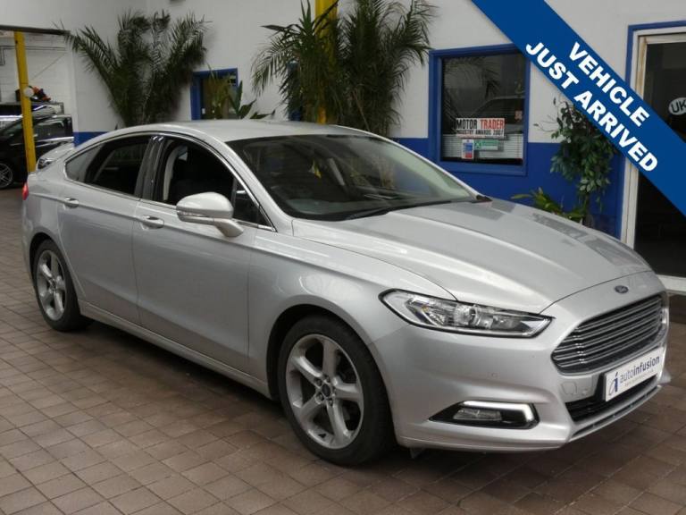 2016 Ford Mondeo 2.0 TDCi 180 Titanium 5dr HATCHBACK DIESEL Manual