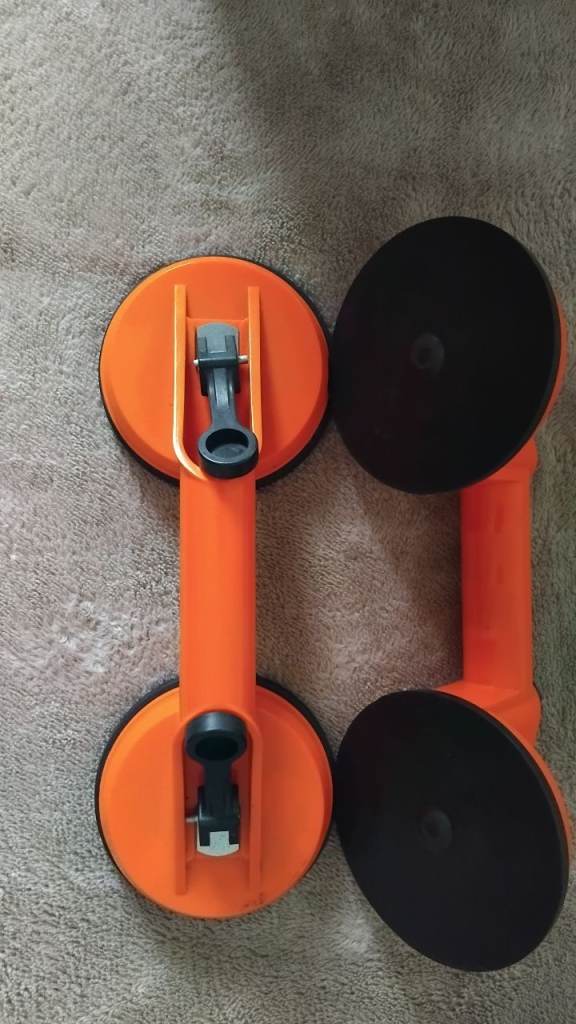 Pair of Orange Suction Cups for Glass/Tiles – Good Condition