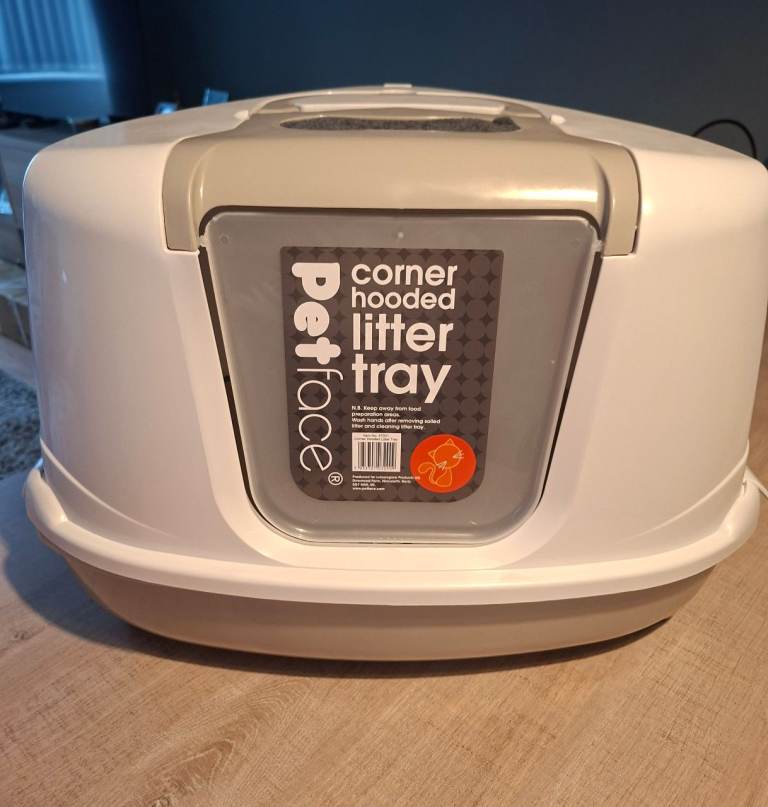 Cat litter tray