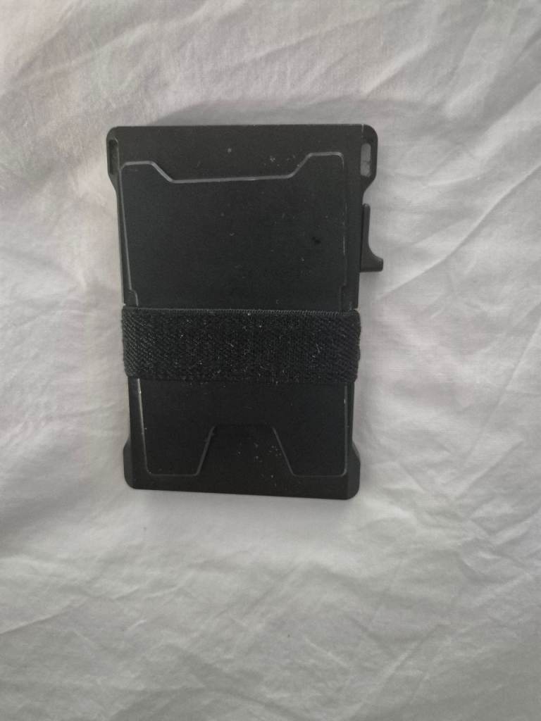 Compact Black Card Holder Wallet – Good Condition
