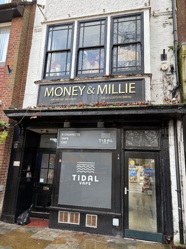 Office/ studio/ workspace 