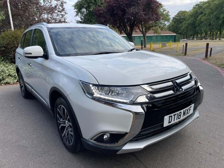 MITSUBISHI OUTLANDER 2.2 DI-D 3 2018