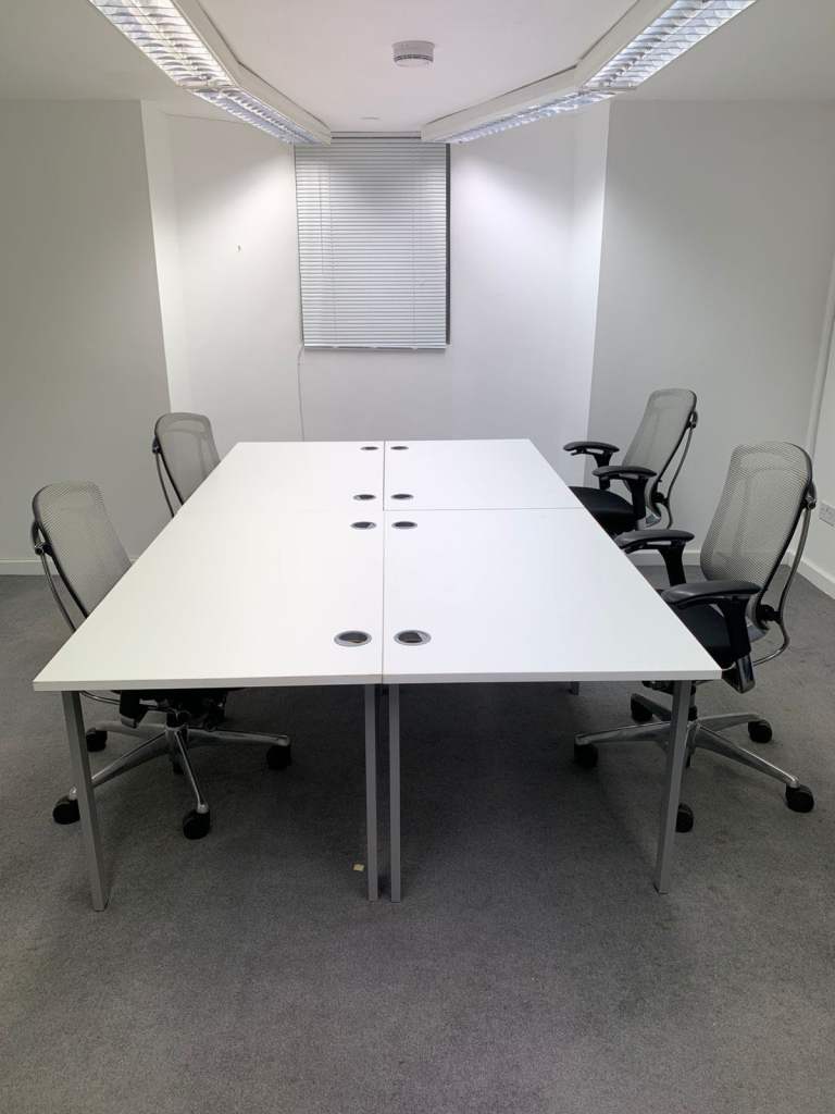 White commercial office desks (10 available) 140 x 80cm