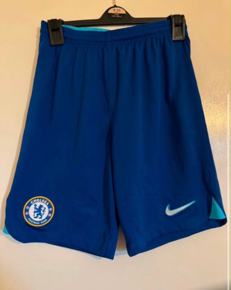 Nike Chelsea FC Dri-Fit Football Shorts – Youth Size L (147–158cm / 9–10 Years)