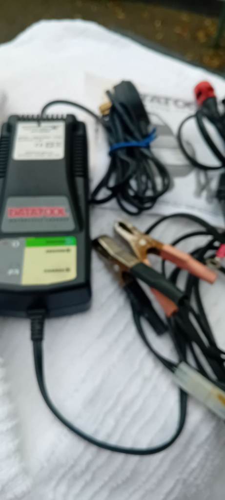 Datatool battery charger 