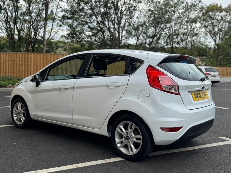 2016 Ford Fiesta 1.25 82 Zetec 5dr HATCHBACK Petrol Manual