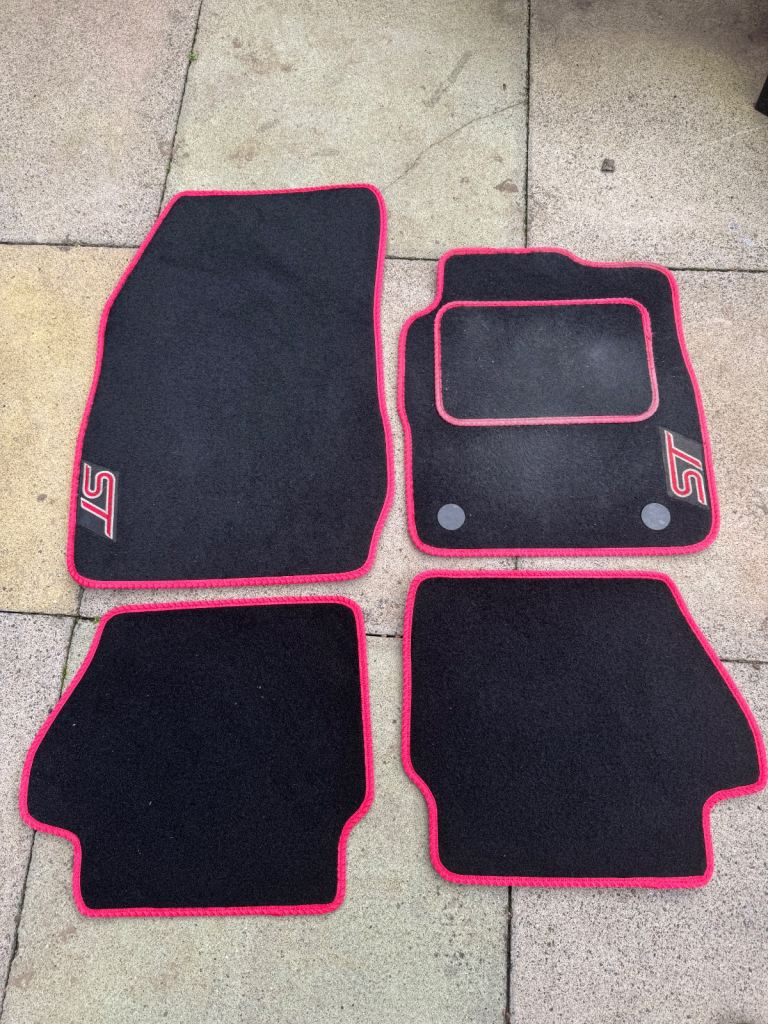 Fiesta st floor mats 