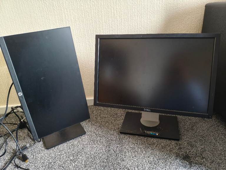Two Monitor Dell & HP
