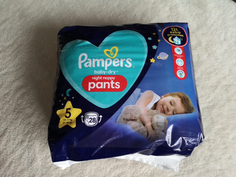 New Pampers baby-dry night nappy pants size 5