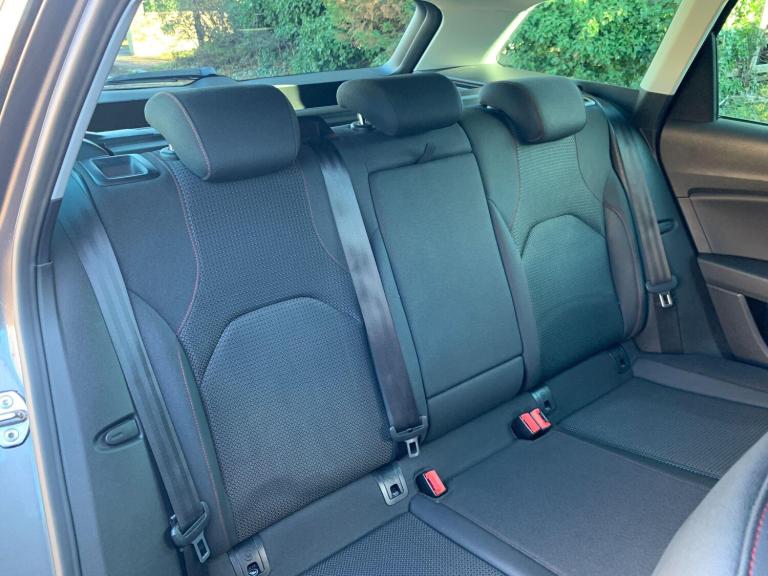 2016 SEAT Leon 2.0 TDI FR Sport Tourer Euro 6 (s/s) 5dr ESTATE Diesel Manual