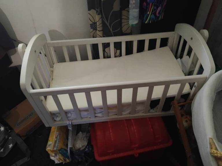 O'baby Sophie swinging cot