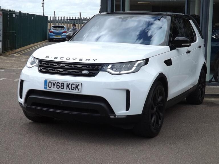 image for  Land Rover Discovery SD V6 HSE SUV Diesel Automatic