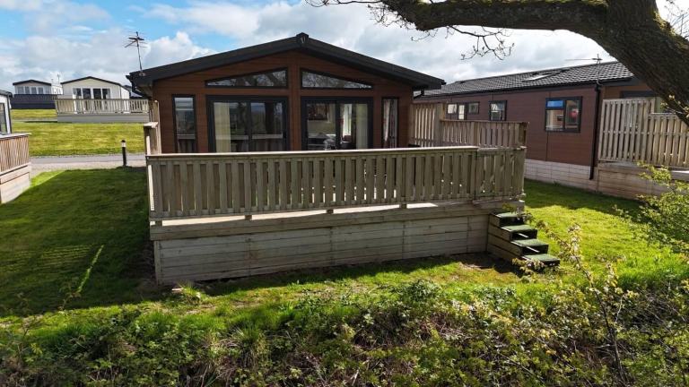 Countryside Lodge For Sale in Ayr  - Lodge / Caravan 