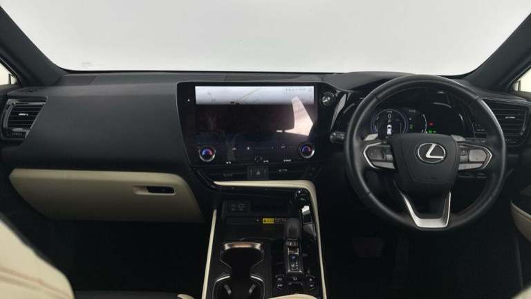 2024 Lexus NX 2.5 450h+ 18.1kWh Takumi SUV 5dr Petrol Plug-in Hybrid E-CVT 4WD Euro 6 (s/ ESTATE ...