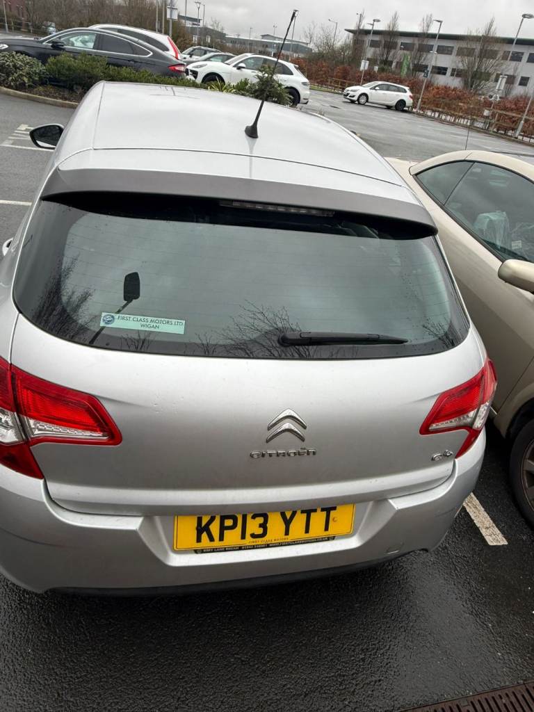 Citroen, C4, Hatchback, 2013, Manual, 1560 (cc), 5 doors