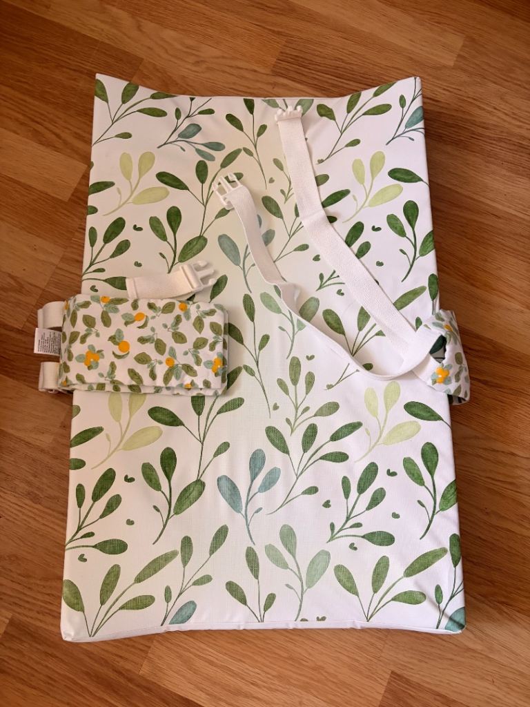 Baby Changing Mat + Detachable Belt – Leaf Print, As Good As New