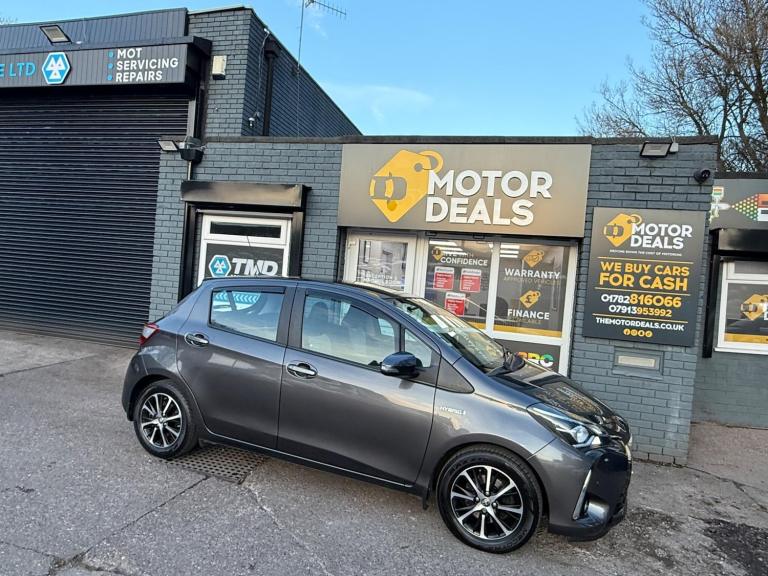  Toyota Yaris 1.5 VVT-h Icon Tech E-CVT Euro 6 (s/s) 5dr Petrol/Electric Hybrid Automatic