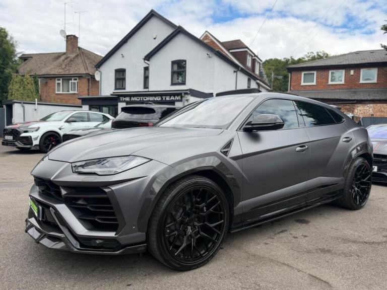 LAMBORGHINI URUS 4.0 V8 BI TURBO AUTOMATIC NERO URBAN KIT - 2021