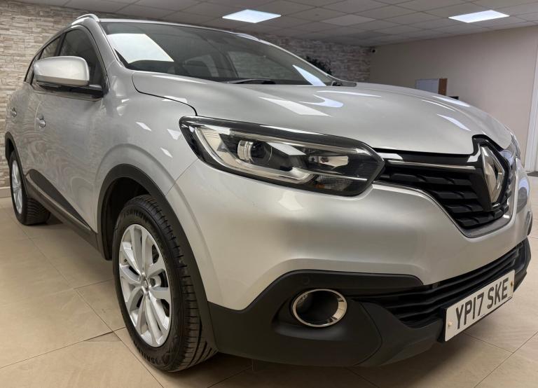 2017 Renault Kadjar 1.5 dCi Dynamique Nav SUV 5dr Diesel Manual Euro 6 (s/s) (110 ps) SUV Diesel ...