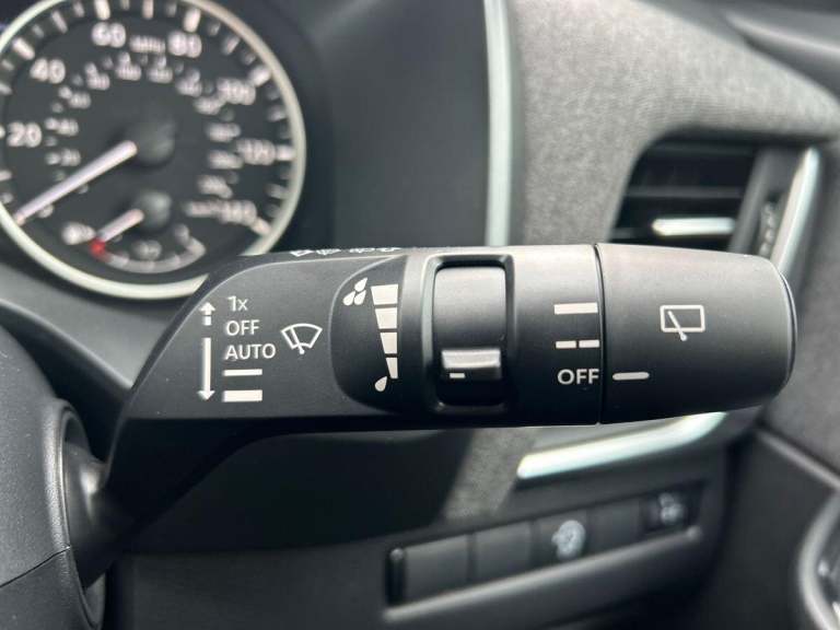 2025 Nissan Qashqai 1.3 DiG-T MH Acenta Premium 5dr HATCHBACK PETROL Manual