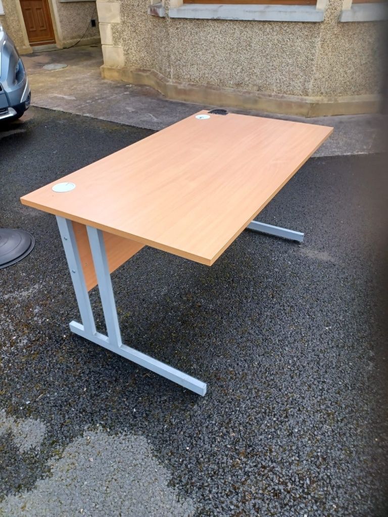1400 length beech office desk