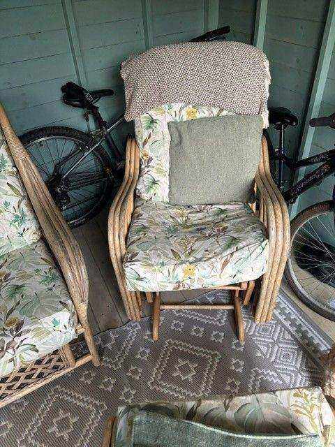 2 x Wicker Garden/Summer House chairs with Foot stool (2 chairs and footstool) - FREE!!!