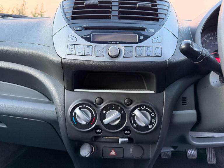 2012 Nissan Pixo 1.0 Visia 5dr HATCHBACK PETROL Manual