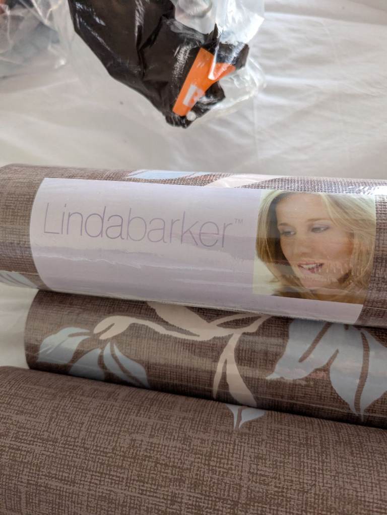 Wallpaper by Linda Barker 